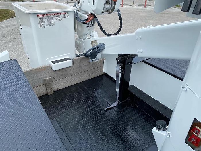 Used 2016 Ford F550 4x4 Versalift VST47I 52ft Material Handler Bucket Truck - 29270