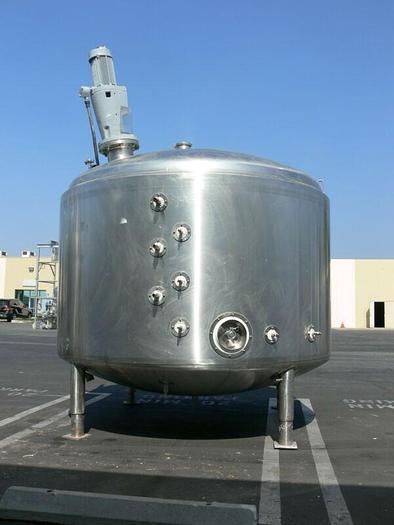 Used DCI 6000 Liter Stainless Steel Jacketed Reactor w/ Top Agitator 40 psi / 125 psi