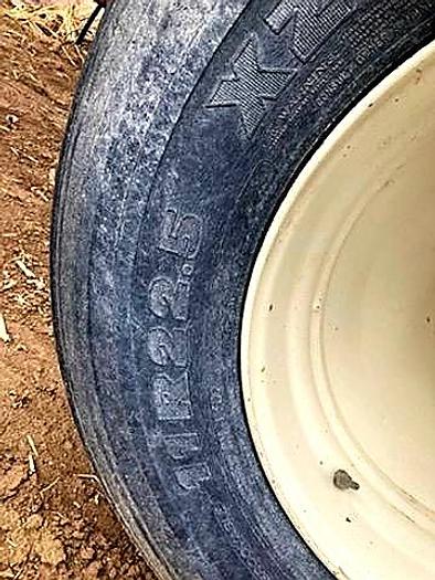 Used Schlagel 1222 Strip-Till Caddy