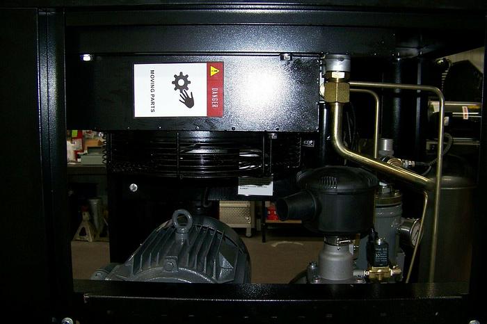 Air-Max 7.5 hp Rotary Screw Air Compressor 80 vertical 12 Year Warranty !!