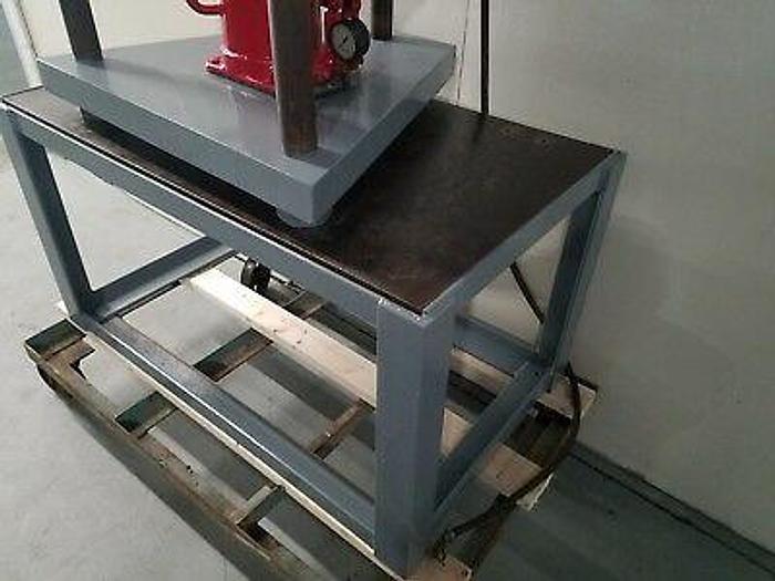 Used 18 Inch Vulcanizer makes Spin Casting Rubber Molds Hydraulic Press Autoclave