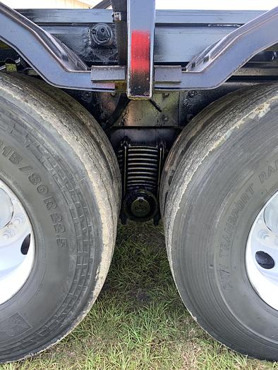 Used 2003 MACK CV 713