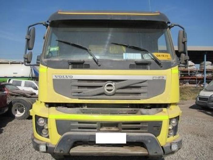 2012 VOLVO FM X