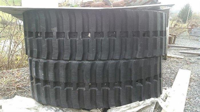 Used Morooka MK-70N Carrier & Hammer & Bits Assortment