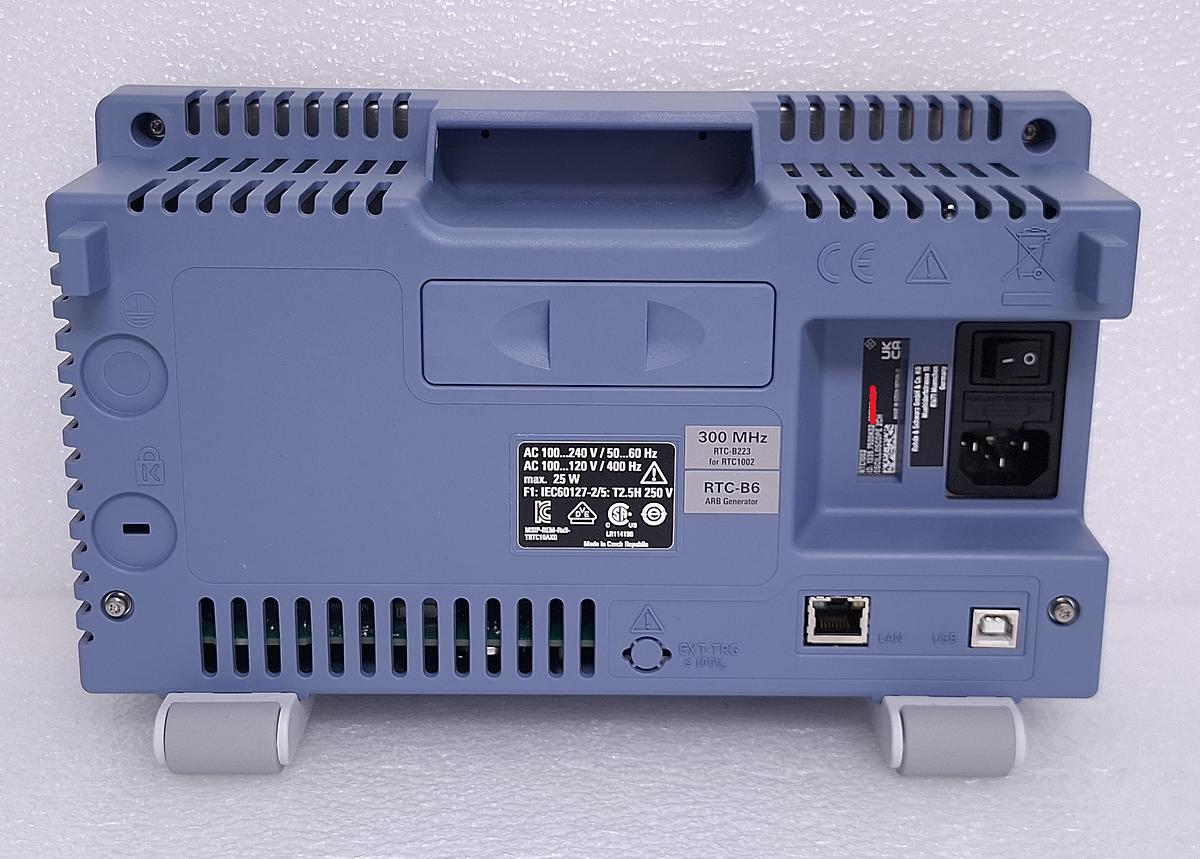 Rohde & Schwarz (R&S) RTC-BNDL RTC1000 Series 300MHz Digital Oscillscope Pkg