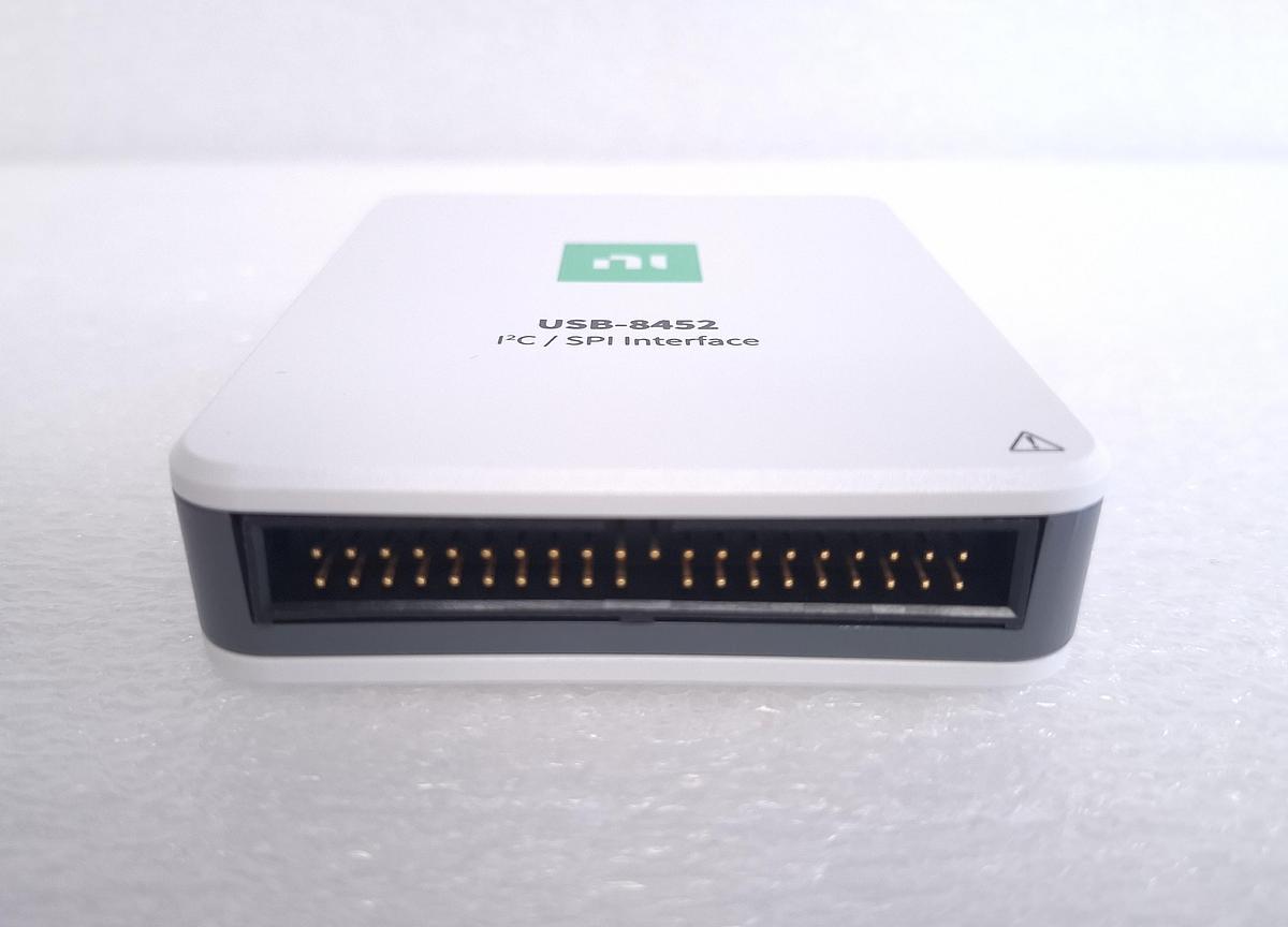 NI USB-8452