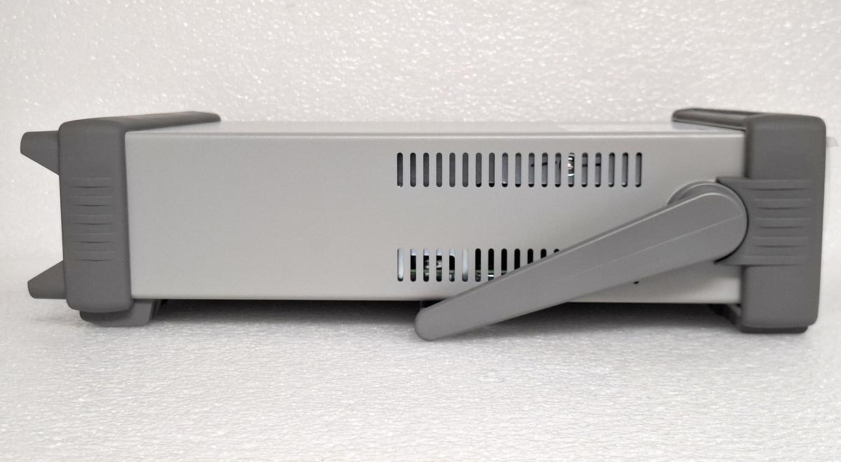 Keysight / Agilent E3640A Programmable Bench Power Supply Single Output Dual Range