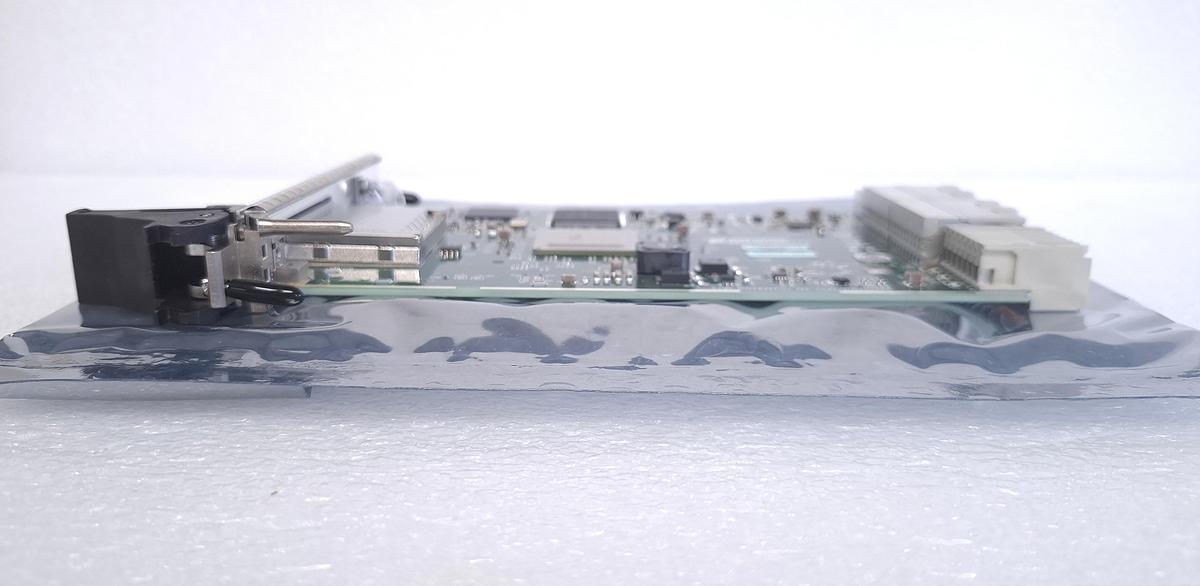 Used NI PXIe-8381