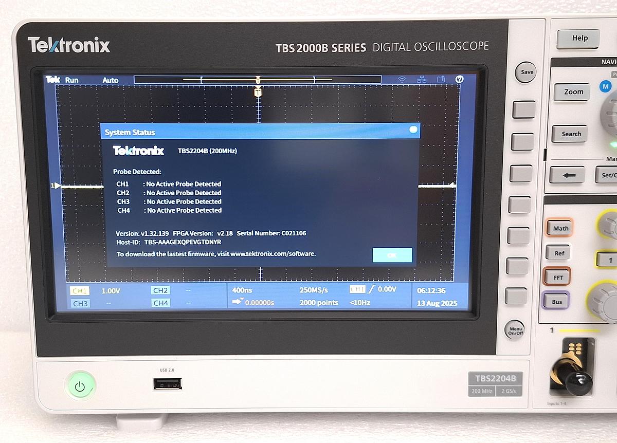 Tektronix TBS2204B