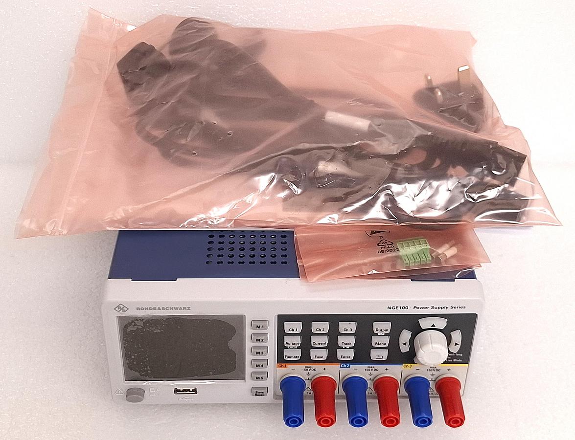 Rohde & Schwarz (R&S) NGE103B