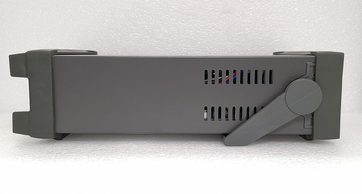 Used Tektronix / Keithley 2220-30-1