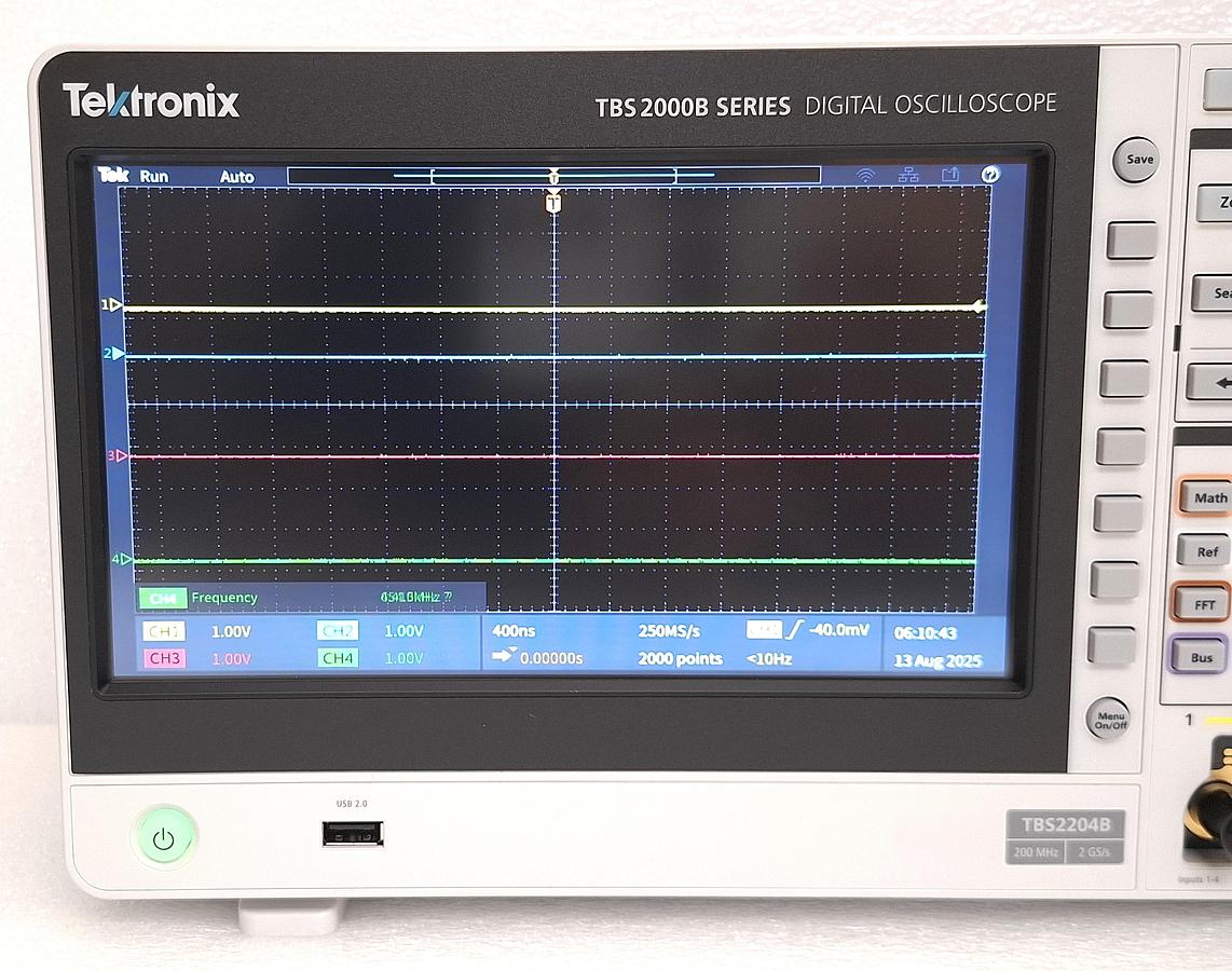 Tektronix TBS2204B