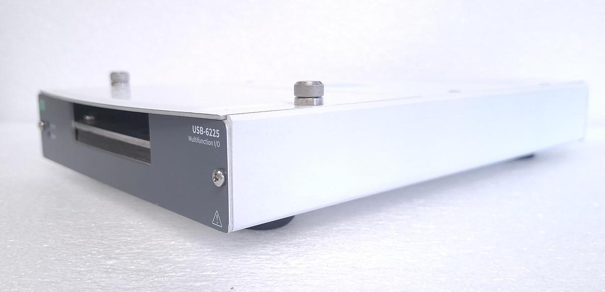 NI USB-6225