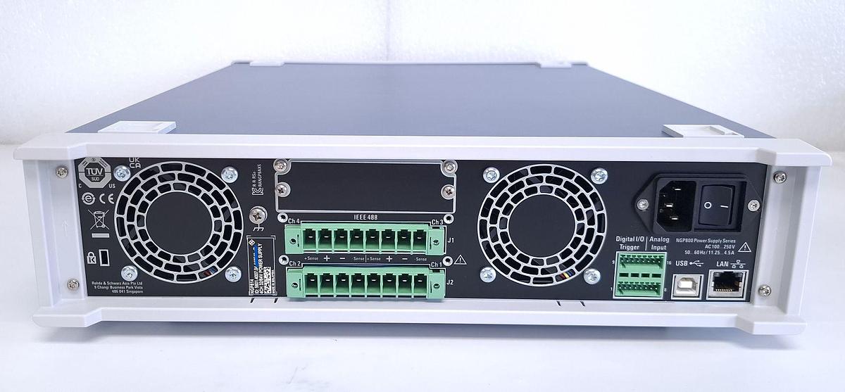 Rohde & Schwarz (R&S) NGP814