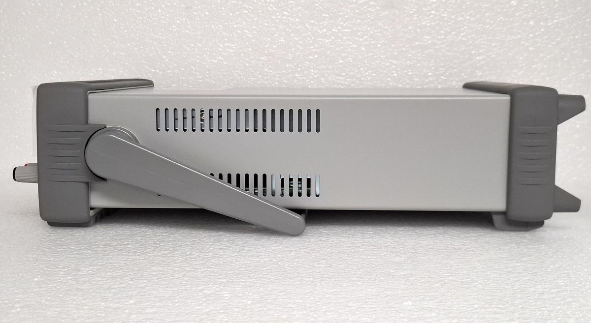 Keysight / Agilent E3640A Programmable Bench Power Supply Single Output Dual Range