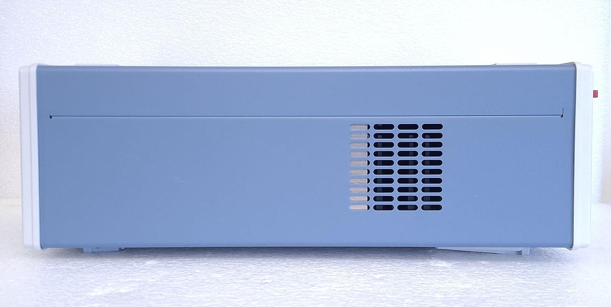 Rohde & Schwarz (R&S) HMP4030