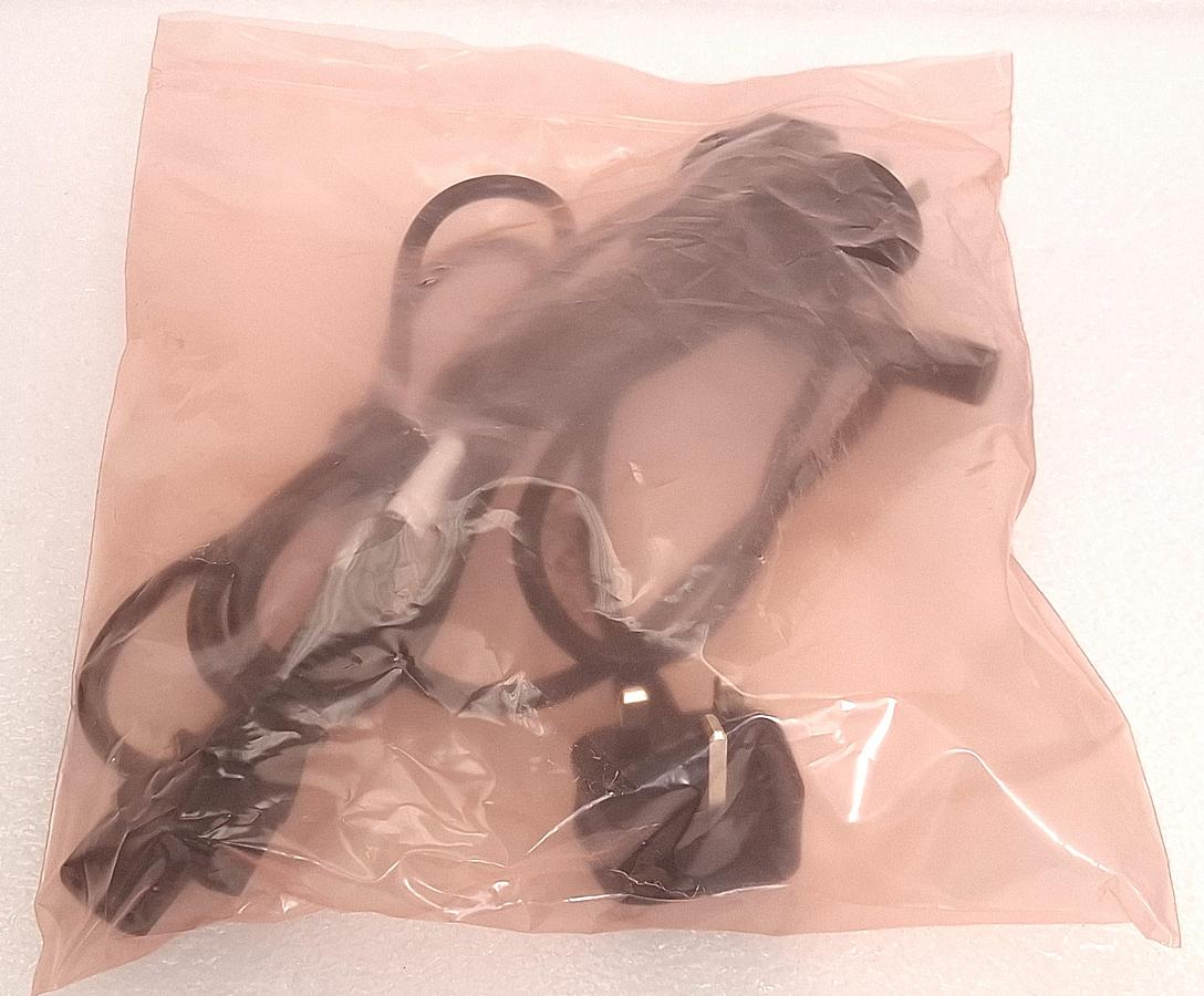 Rohde & Schwarz (R&S) NGE103B