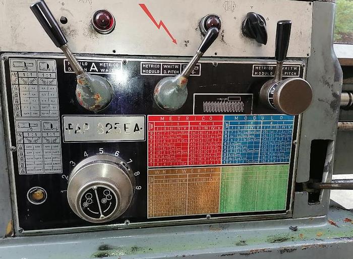 Usato TORNIO ANSELMI DA 3000 X320, FORO PASSAGGIO BARRA DIAM.85