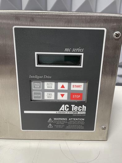 Lenze Ac Tech MC series M1110SE Ac Drive 1HP 0.75kW 120/240V