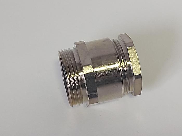 9 Stück Flachkabelverschraubung, MS vernickelt, PG21, 12x30mm, Lütze neuwertig