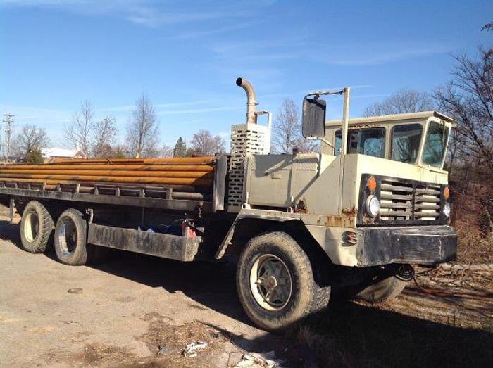 Used 1980 Ingersoll-Rand T4W LT Drill Rig