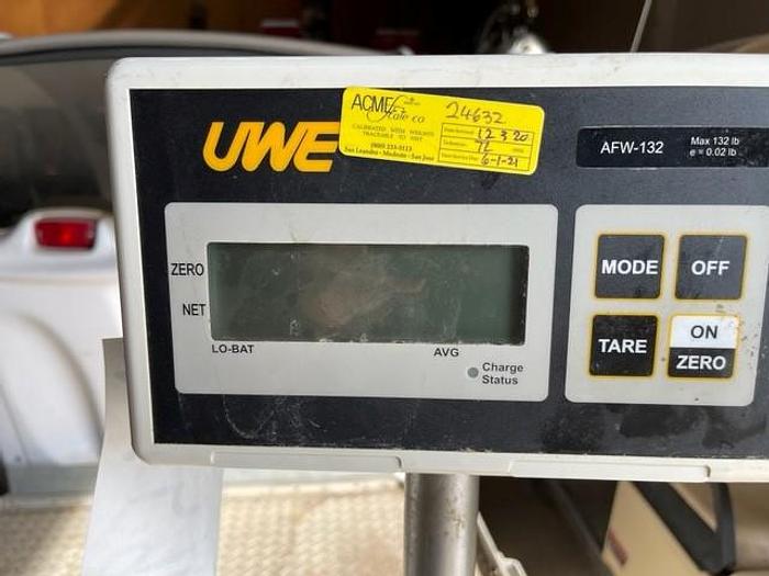 Used UWE Bench Platform Scale Model AFW-132