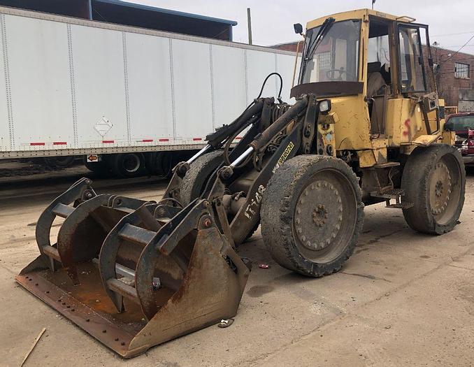 Used 1992 CATERPILLAR IT14B