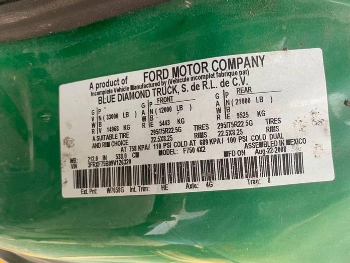 Used 2008 Ford F750 bucket truck