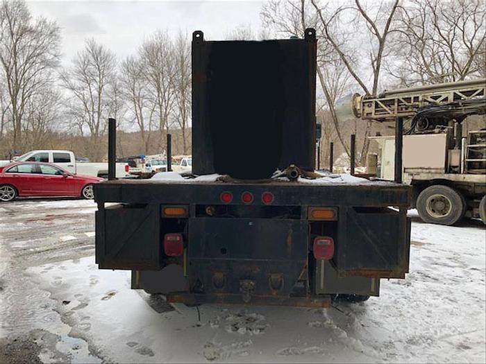 Used 2004 Peterbilt 1500 Gallon Water Truck