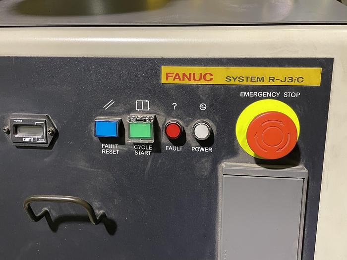 Used FANUC R2000IB/125L ROBOT WITH RJ3iC(R30iA) CONTROL, NEVER USED