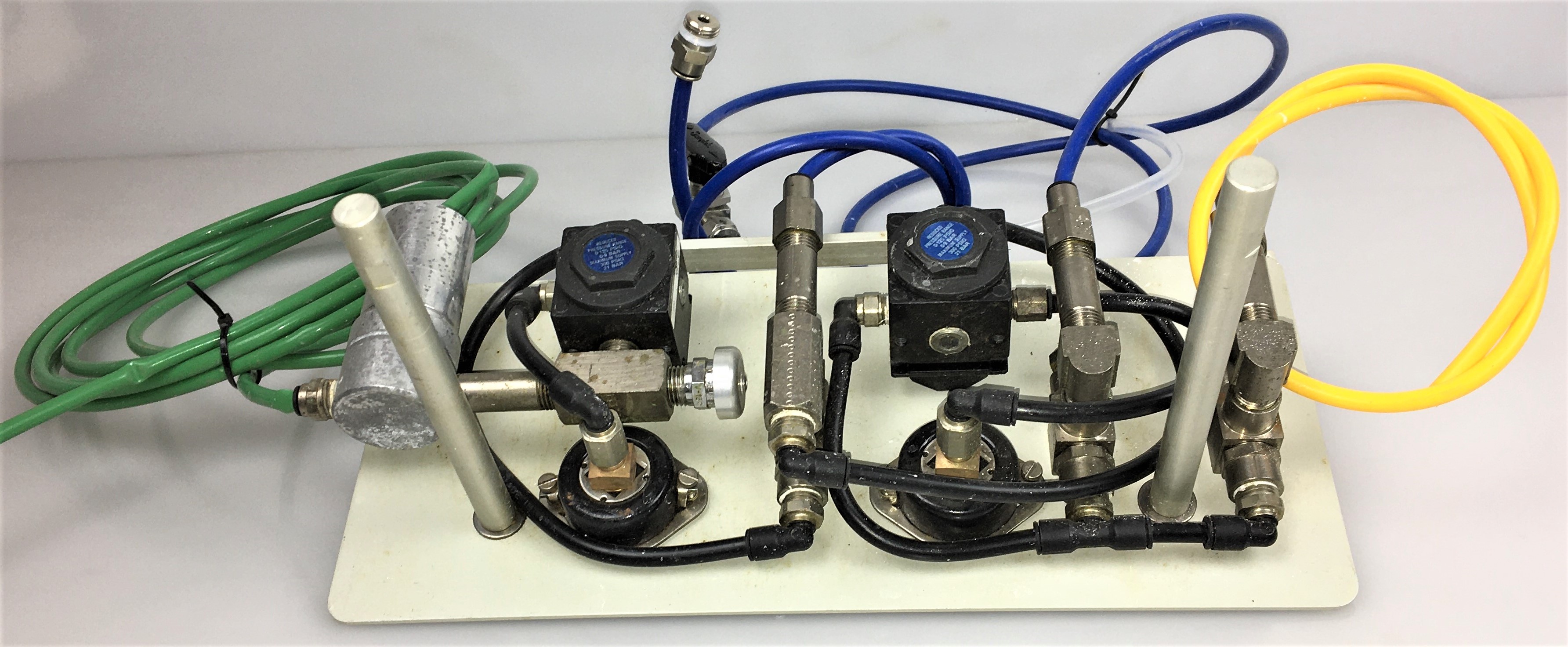 Used Biotage AM-190 Flash Chromatography Air Manifold