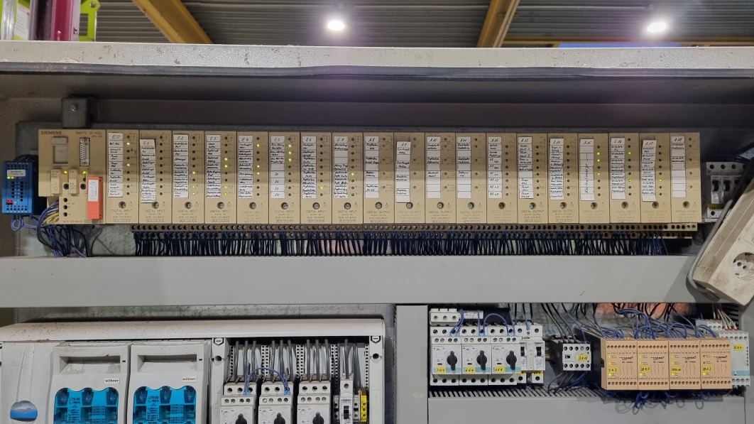 Refurbished Ballenpresse Avermann, Typ AVOS 1410M, Presskraft 70 t