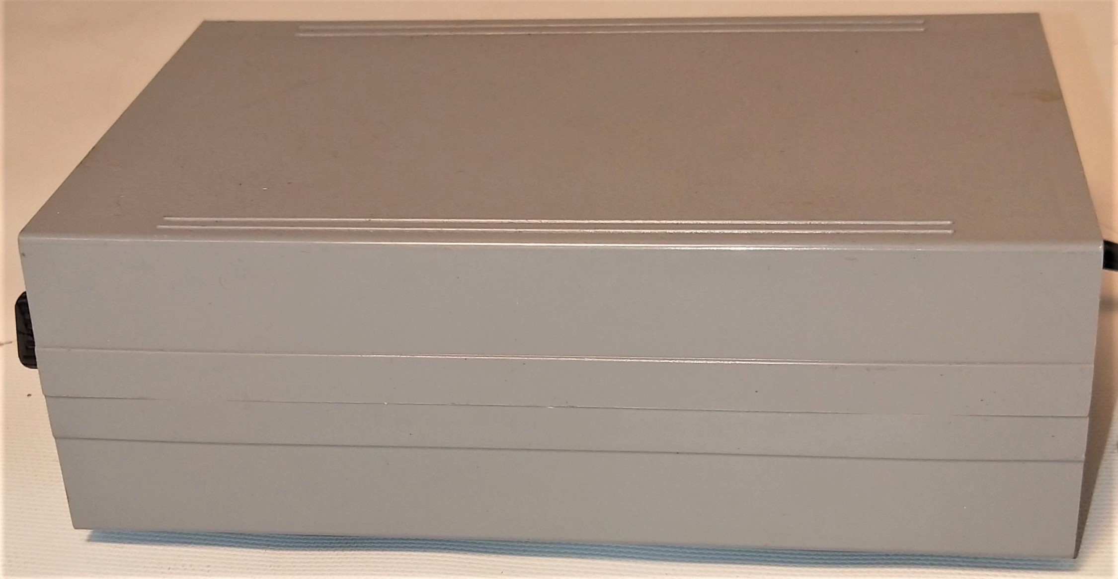 New Open Box (1500) Circuit Specialists PS-28 Multi-Output Power Supply (3-12V)