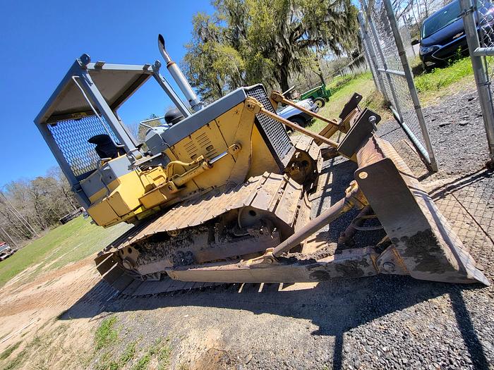 Used Komatsu D31p-16