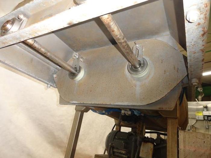 Used AMFEC Hydraulic Vacuum Mixer/Massager; Md#510