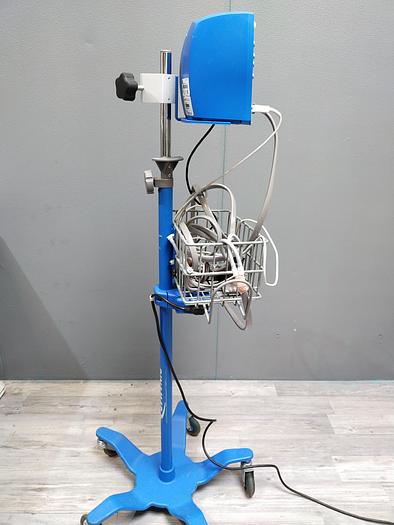 Gebraucht GE Dinamap Carescape V100 Vitalparameter-Patientenmonitor auf Stand