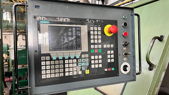 Used Tokarka EMAG USC21 CNC 
