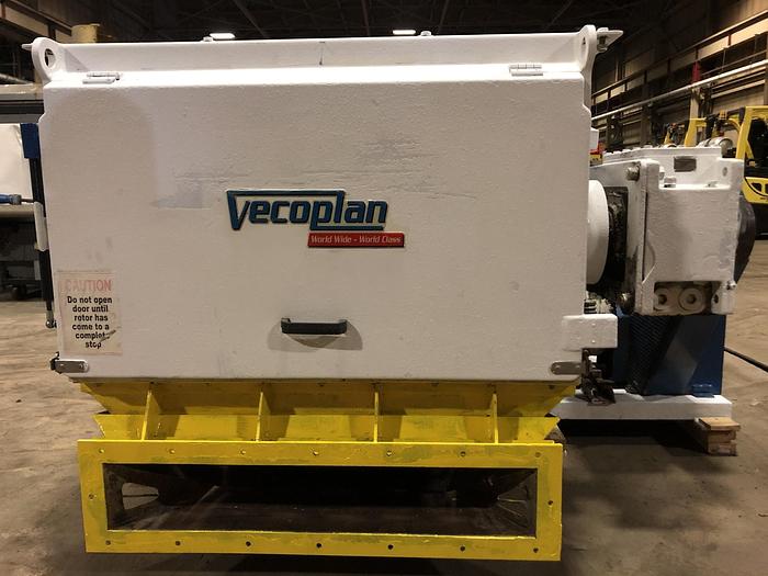 Used VECOPLAN RG42/40 XL PV SHREDDER W/ CONVEYOR