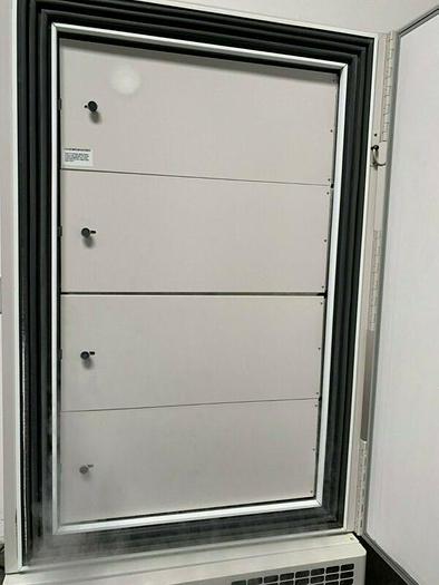 Used Thermo Scientific 5957 -86ºC Ultra Low Laboratory Freezer 23 Cu Ft 230V