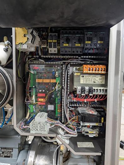 Used 2017 Vemag Robot 500 with wirecut and conveyor