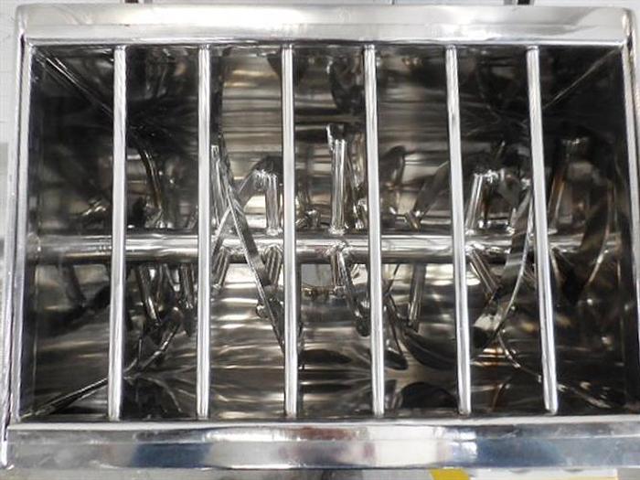 New 1 Cubic Foot Ribbon Blender