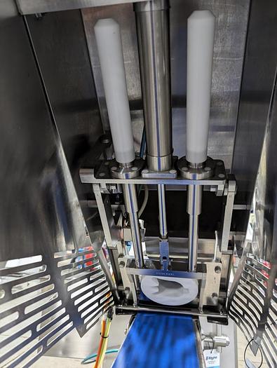 Used 2017 Vemag Robot 500 with wirecut and conveyor