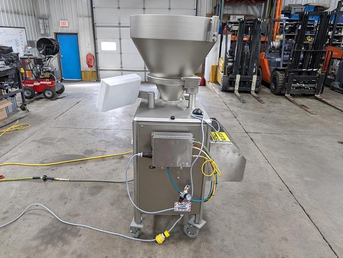 Used 2017 Vemag Robot 500 with wirecut and conveyor