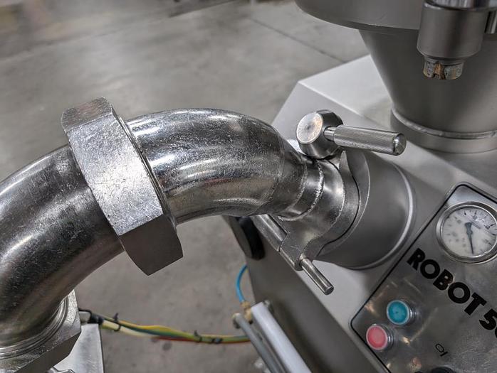 Used 2017 Vemag Robot 500 with wirecut and conveyor