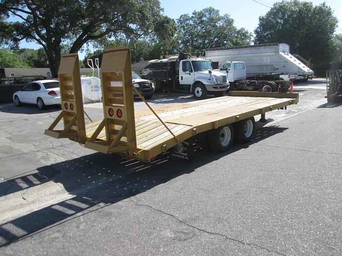 Used Globe 10 Ton Tag-a-long Trailer