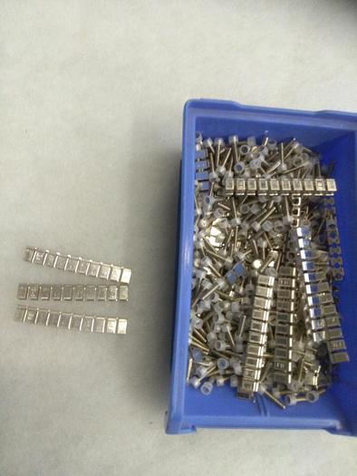 1400 Durchgangsklemmen, Reihenklemmen + Zubehör, , neu -70%