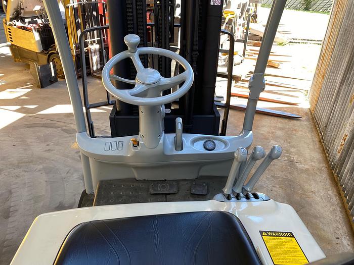 Refurbished Rare: 282" of Lift --> 2006 Crown SC4040-40