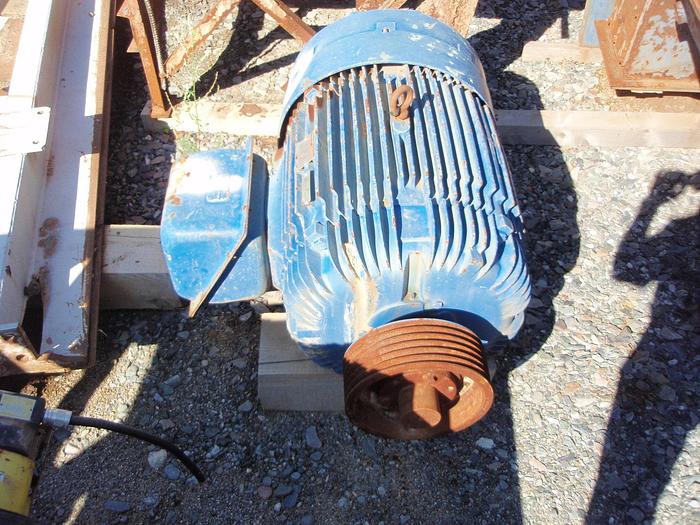 Used NASH 904 P2 CAST IRON VACUUM PUMP 400HP