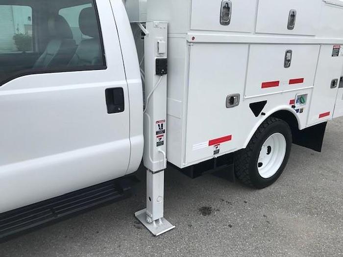 Used 2014 Ford F550 4x4 Altec AT40G 45ft Bucket Truck - C87916
