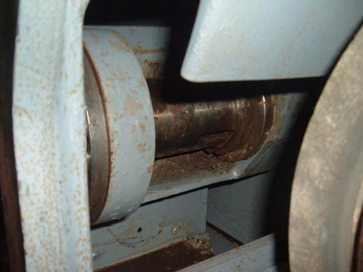 Used Van Norman No. 1C, infeed attachment, crush dresser